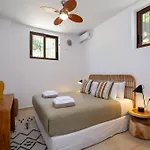 The Pines- Jaccuzi - Private Pool - 7 Minutes From The * Chania (Crete)