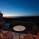 Vila The Pines- Jaccuzi - Private Pool - 7 Minutes From The