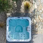 The Pines- Jaccuzi - Private Pool - 7 Minutes From The Vila Chania (Crete)
