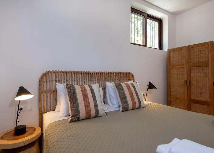 Villa The Pines- Jaccuzi - Private Pool - 7 Minutes From The *